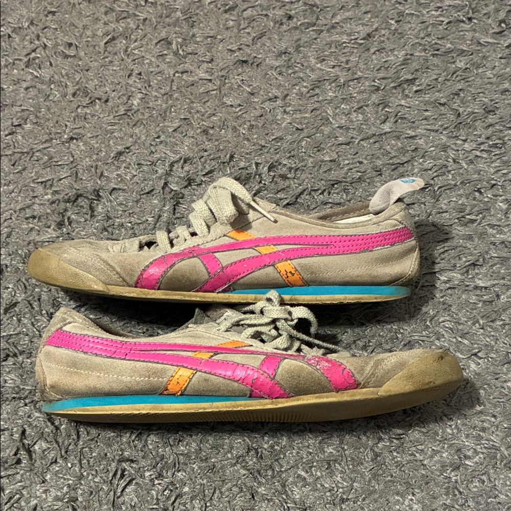 Grey asics Onitsuka tiger
